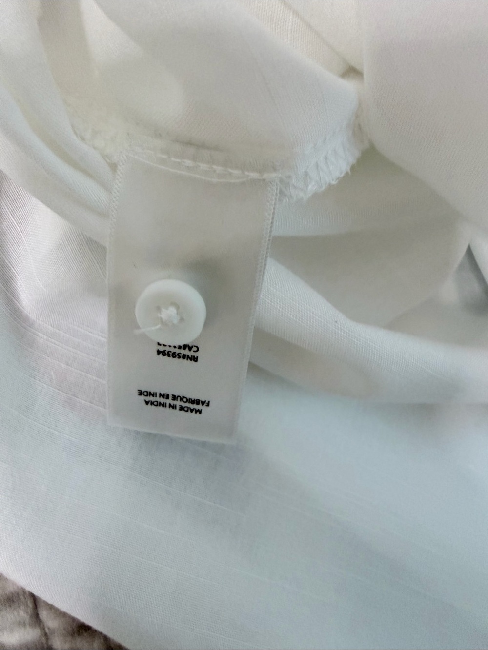 BEACHLUNCHLOUNGE Women’s White Button Down Shirt - Size Large - Picture 5 of 5